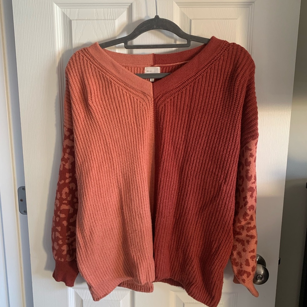 Vici Dolls Small pink and leopard print sweater